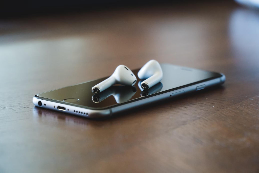 Wie Sie nahtlos Ihre AirPods mit iPhone 15 laden können: Beherrschen des Ladevorgangs