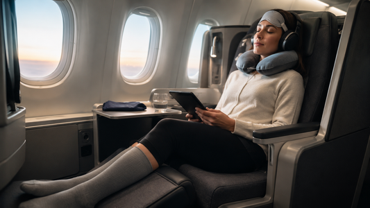 9 Flugreise-Gadgets für mehr Komfort auf Langstreckenflügen