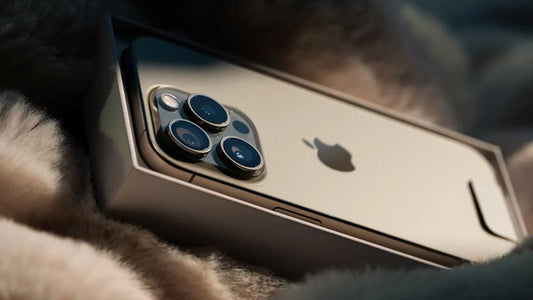Wird das iPhone 16 mit einem Ladegerät geliefert und welche Optionen haben Sie?