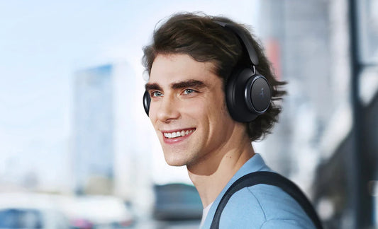 Entdecken Sie die besten Over-Ear-Kopfhörer 2026 für ein immersives Klangerlebnis